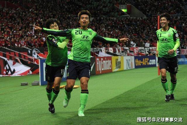 贵阳举办国际攀岩赛事，推动攀岩产业持续发展